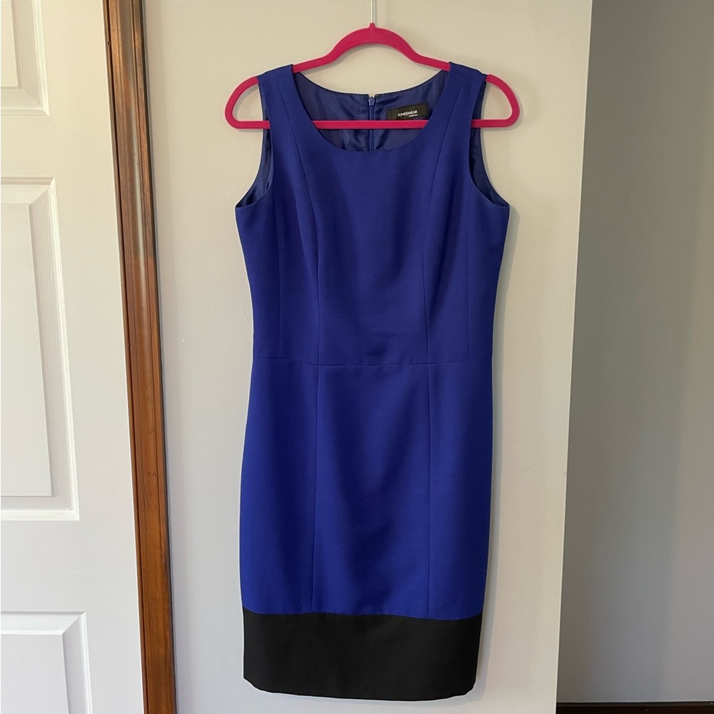 Jones Wear Essentials Blue Colorblock Sleeveless Sheath Dress
